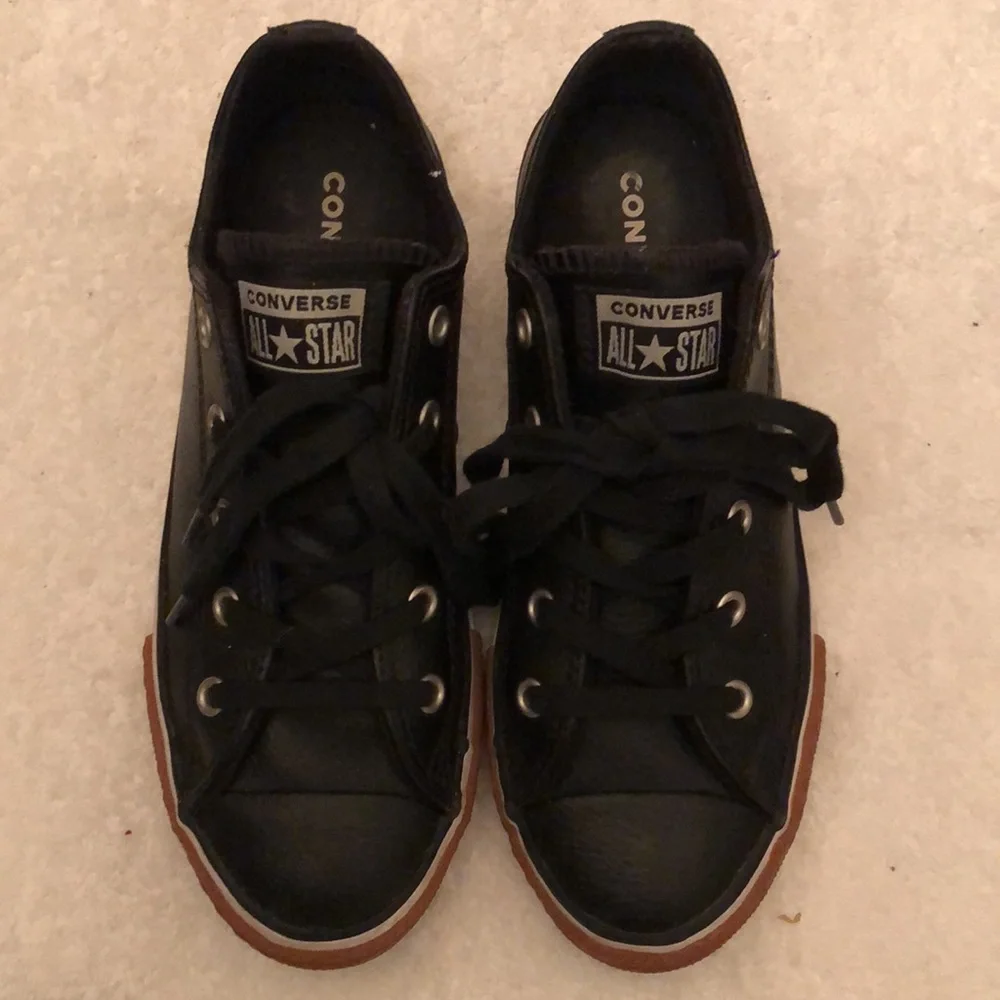 CONVERSE ALL STAR LEATHER SNEAKERS KIDS-BOYS-SIZE 3